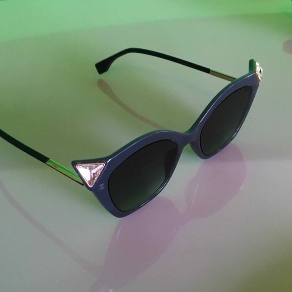 Fendi IRIDIA FF 0357/G/S Sunglasses - Picture 7 of 8